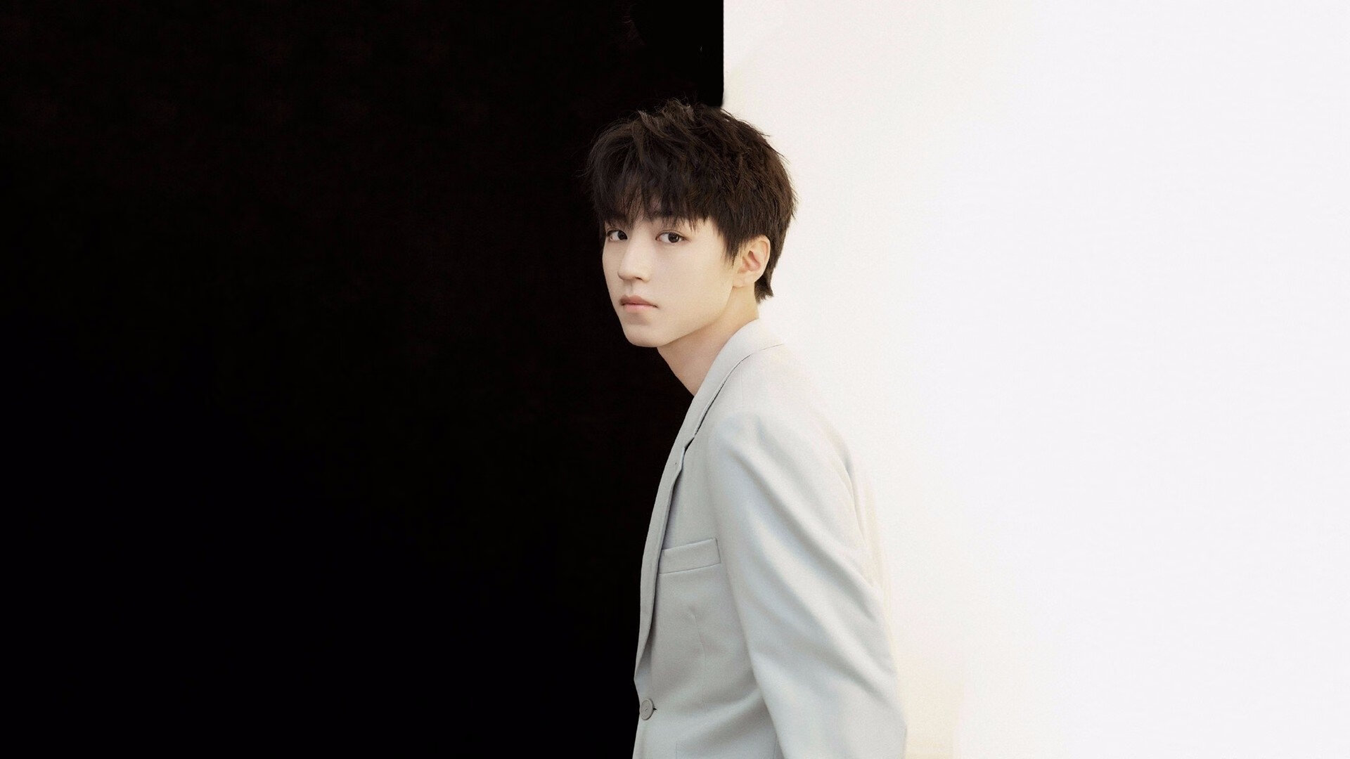 九游(jiuyou)官方网站-冰壶锦标赛：冰面上的战略博弈，冰壶比赛规则视频讲解