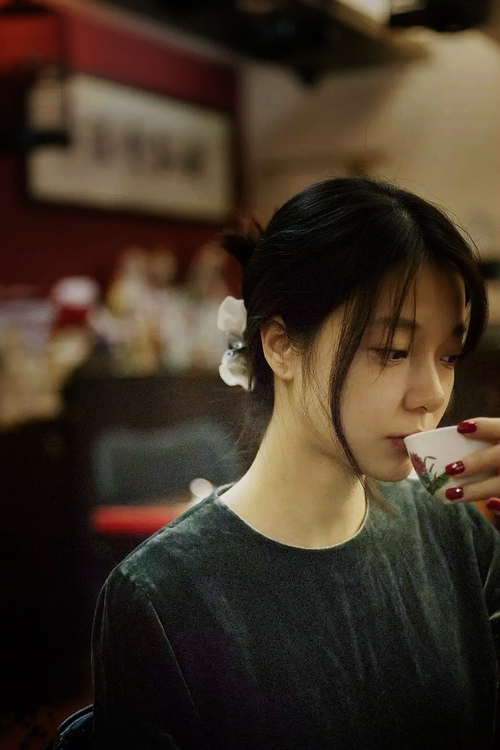 九游娱乐中心-夜光自行车环城赛，灯火辉煌中的速度激情，自行车夜骑照明选择