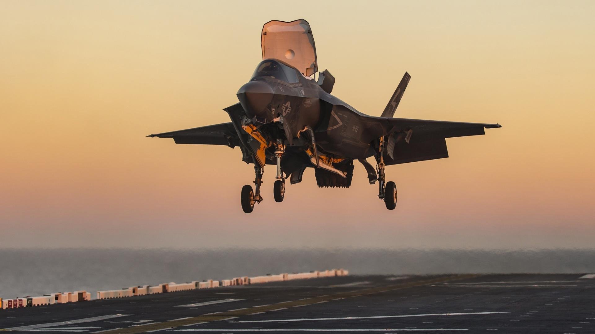 法甲:巴黎6-1狂胜蒙彼利埃,姆巴佩连场破门,法甲-姆巴佩传射帕雷德斯破门 巴黎4-1客场大胜