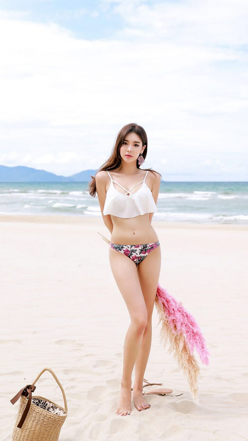 杨瀚森适应多种战术体系体现战术灵活性，杨瀚森篮球