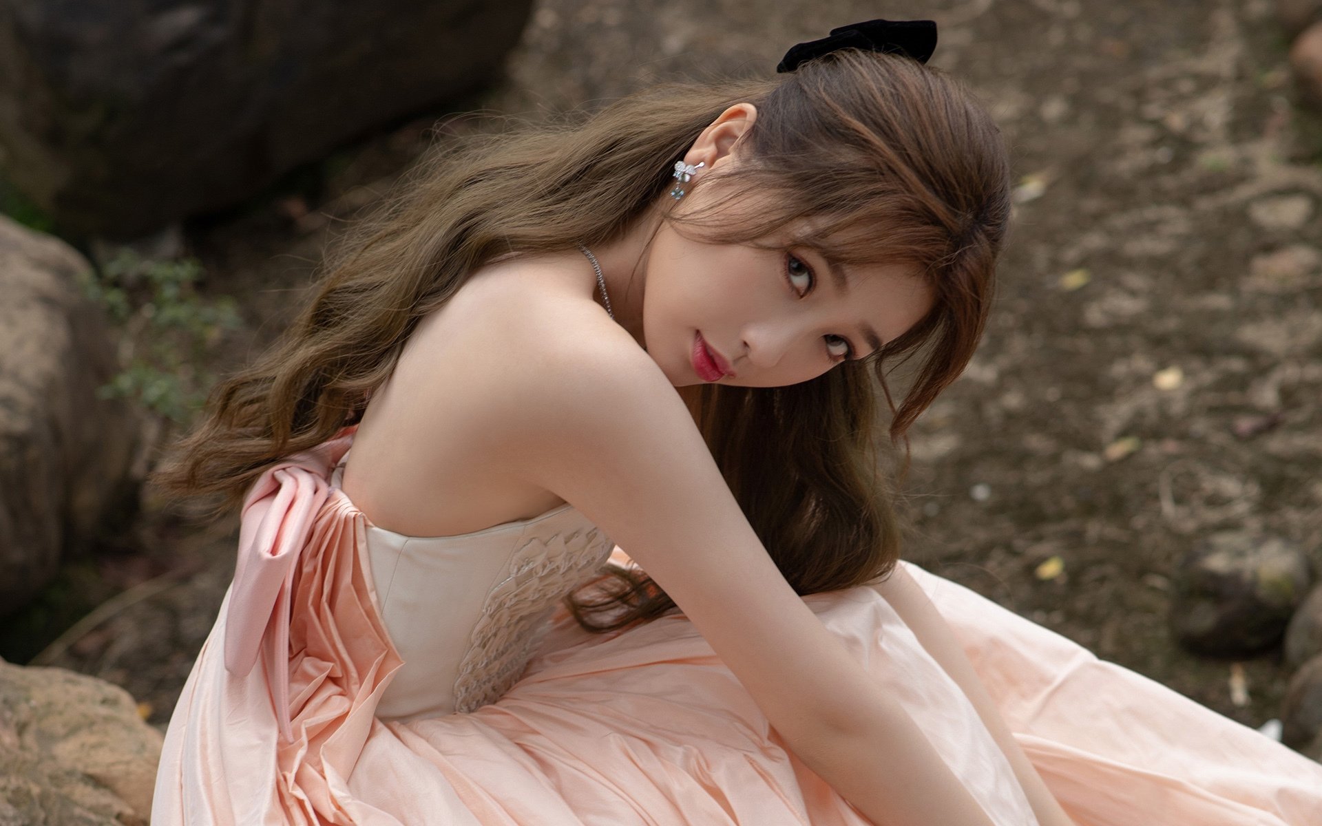 王楚钦强势反弹乒乓球团体赛,乒乓王楚钦个人简历